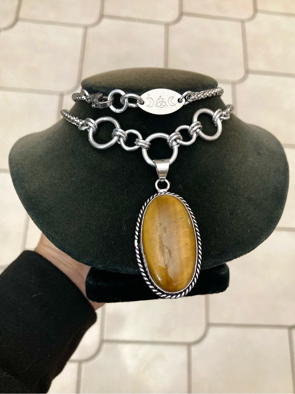 Genuine golden tiger eye gemstone boho oval medallion charm silver necklace - Picture 12 of 14